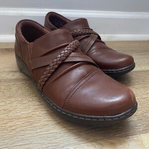 Clarks Cora Braid Flat Ortholite Cushioned Leather Manmade Shoes in Brown
